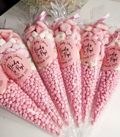 Baby shower - gender reveal - party cones - sweet favours - baby girl - pink cones