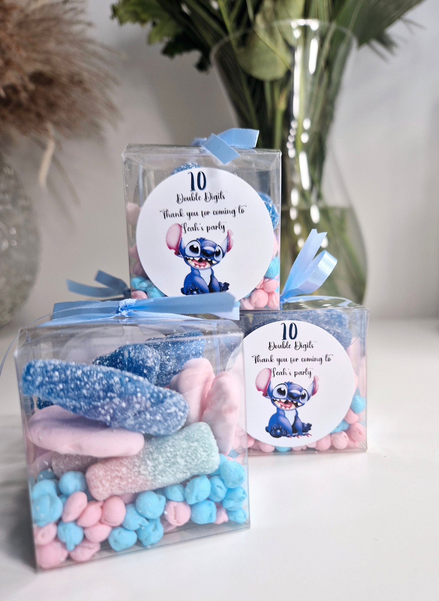 Sweet cubes - Stitch-inspired sweet boxes - Personalised filled sweet cubes - Birthday party favours