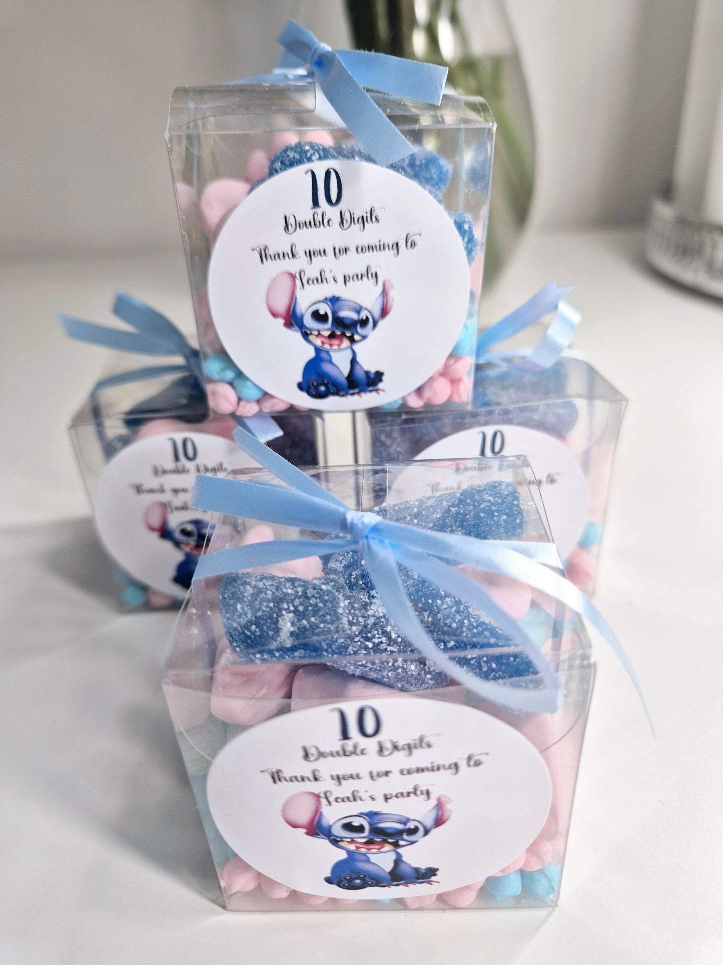 Sweet cubes - Stitch-inspired sweet boxes - Personalised filled sweet cubes - Birthday party favours