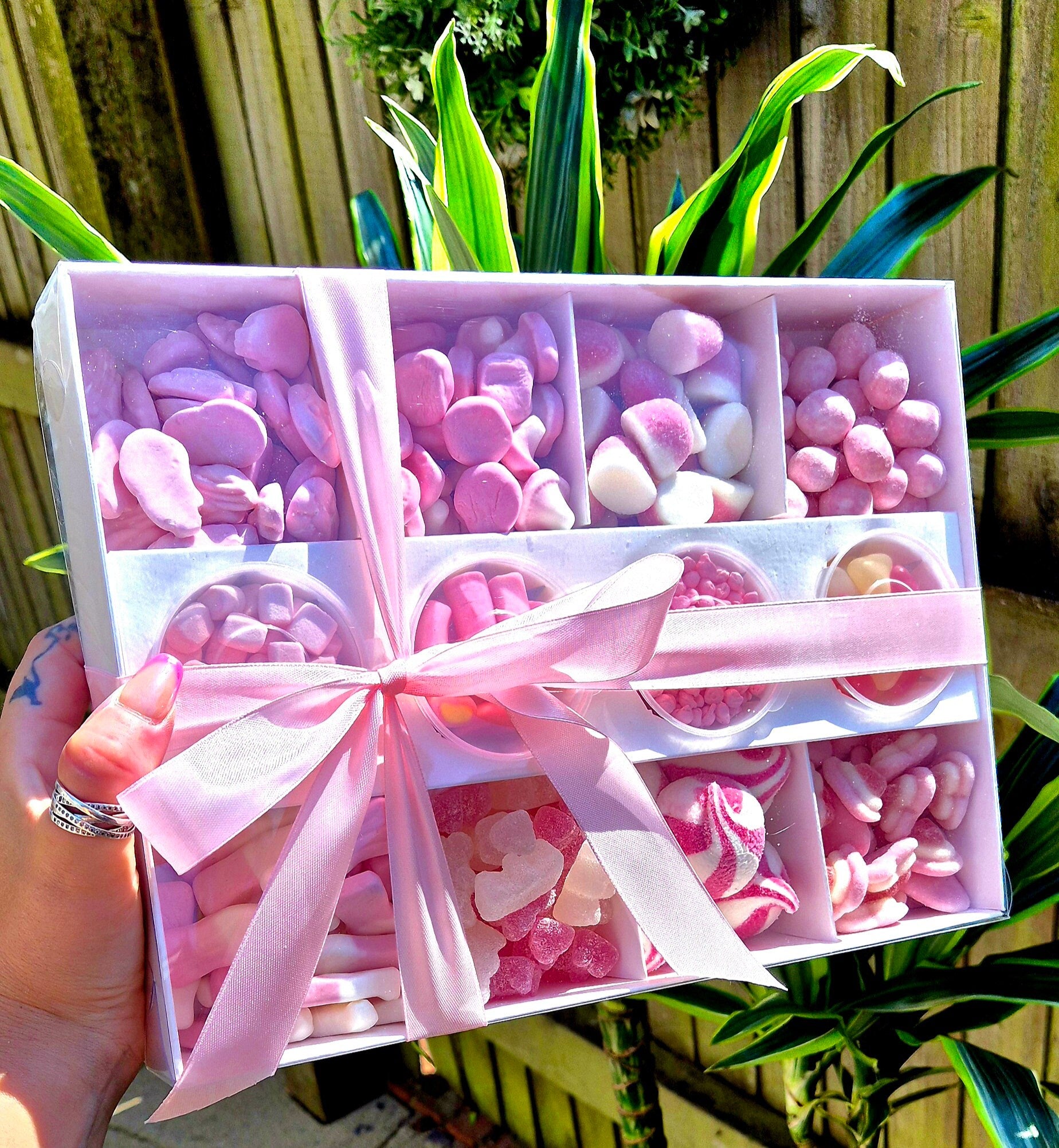 Sweet pick n mix- Mega treat box- Sweet selection- Birthday- Baby shower - Pink - Pink sweets