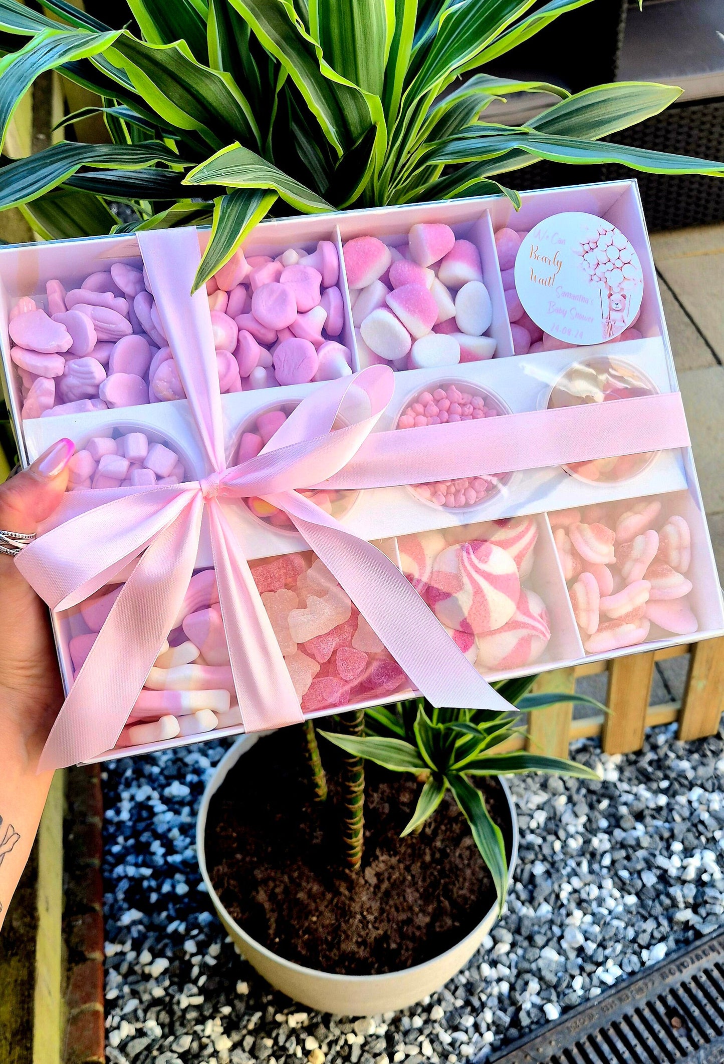 Sweet pick n mix- Mega treat box- Sweet selection- Birthday- Baby shower - Pink - Pink sweets