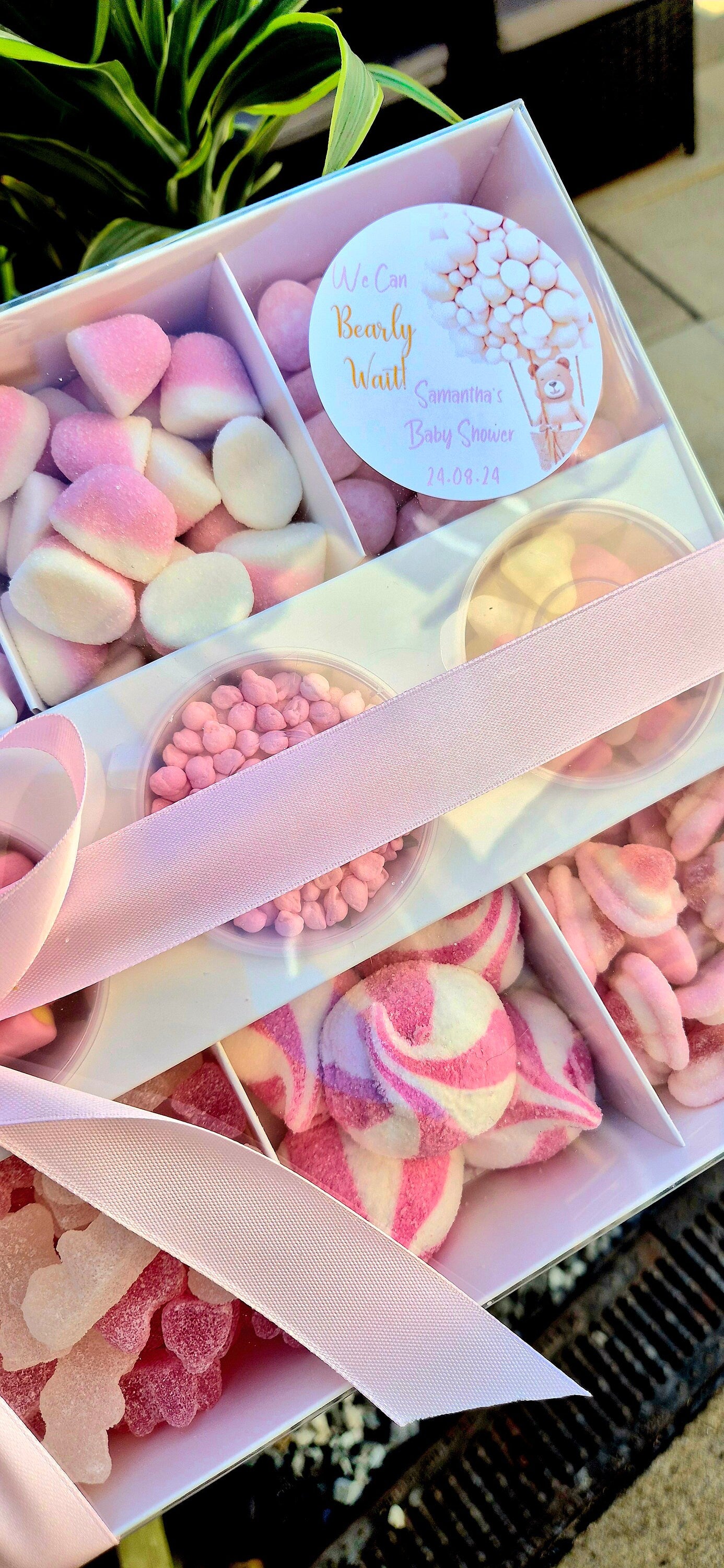 Sweet pick n mix- Mega treat box- Sweet selection- Birthday- Baby shower - Pink - Pink sweets