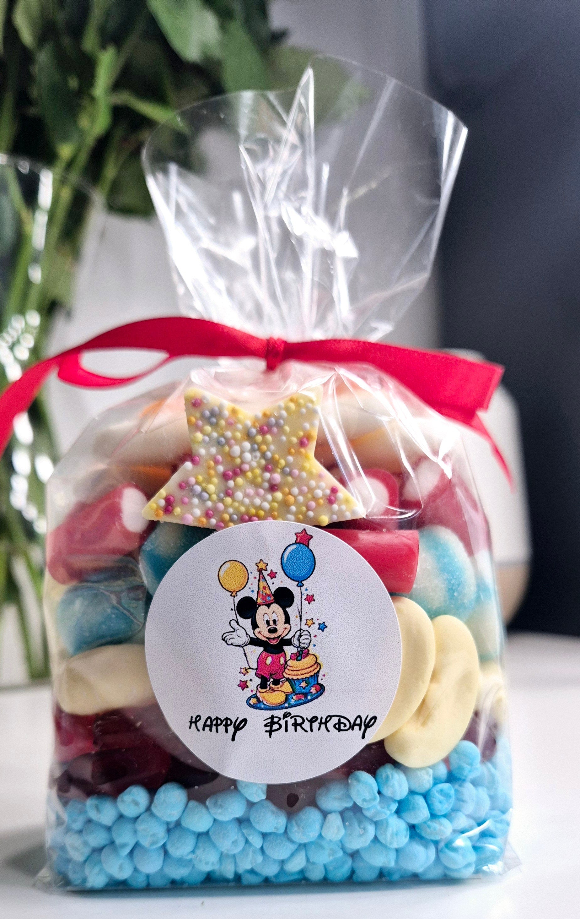 MICKEY-inspired sweet bags - Party Favours