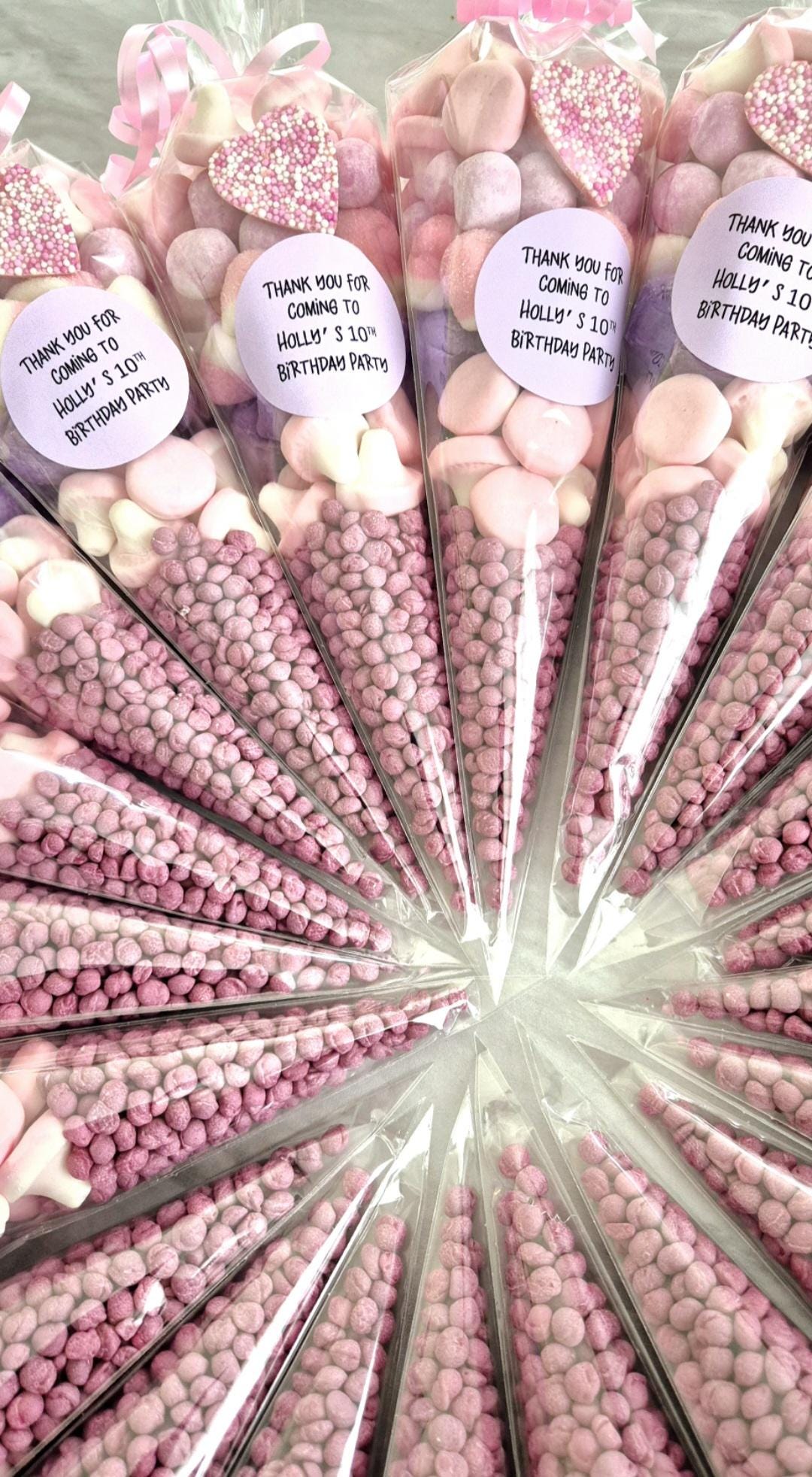 Pink-purple party cones - sweet cones - party