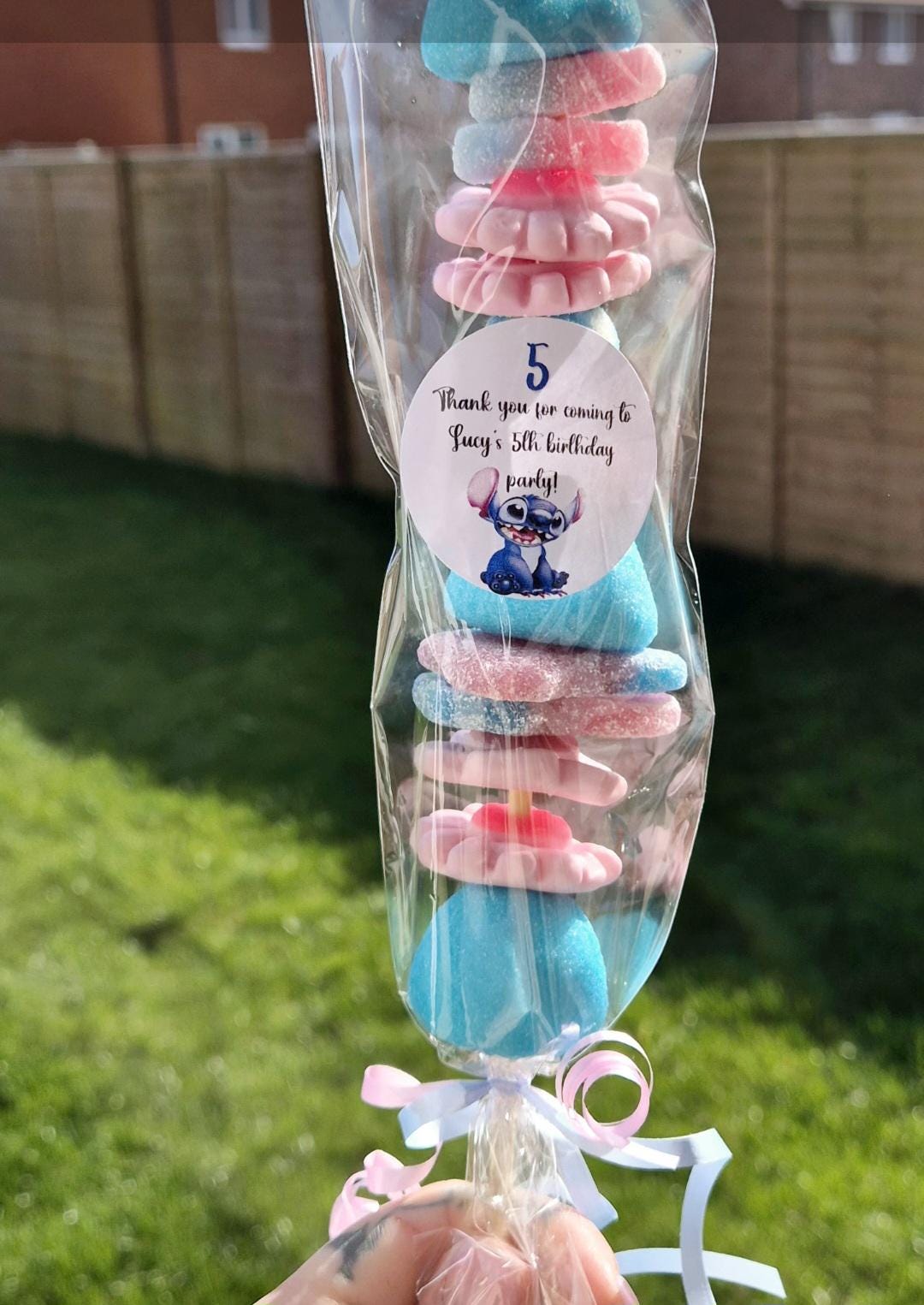 Stitch-inspired sweet kebabs- sweet kebabs- party favours